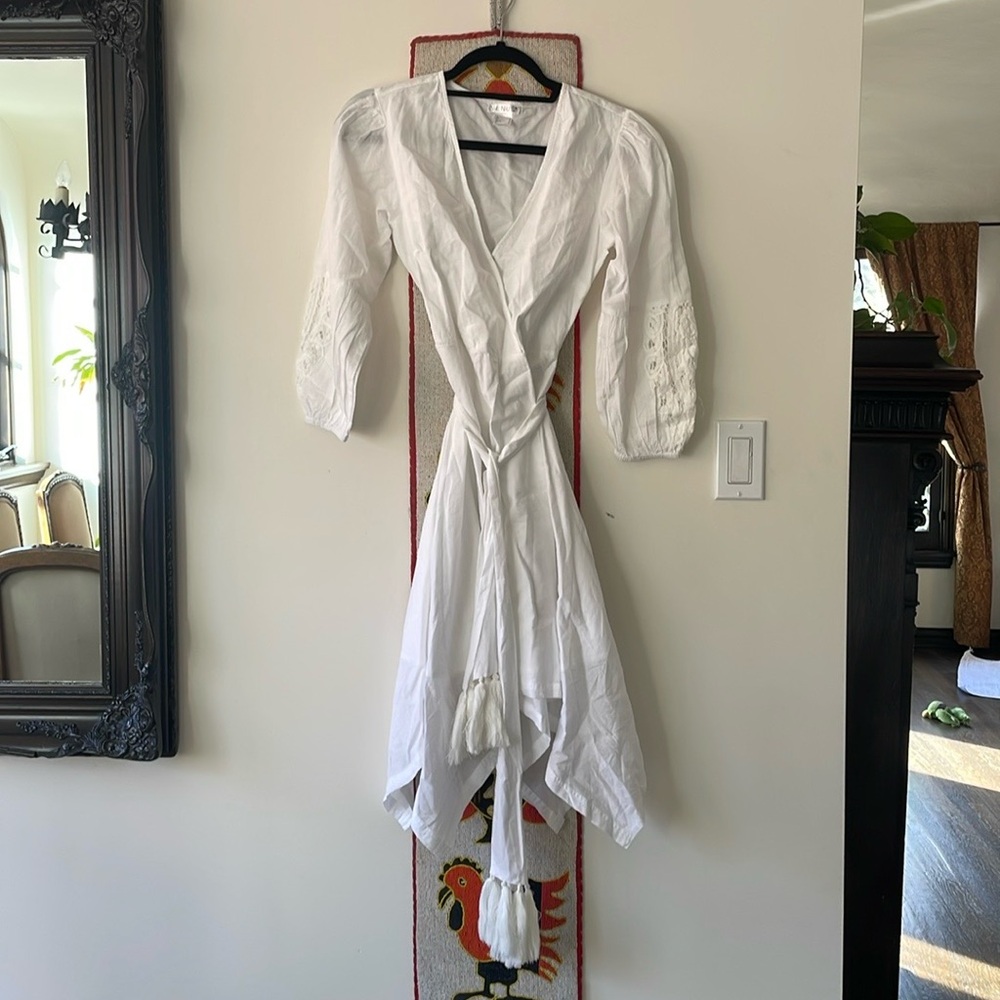 VENUS White Cotton Midi Wrap Dress